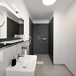 & Nagel Gmbh 3*